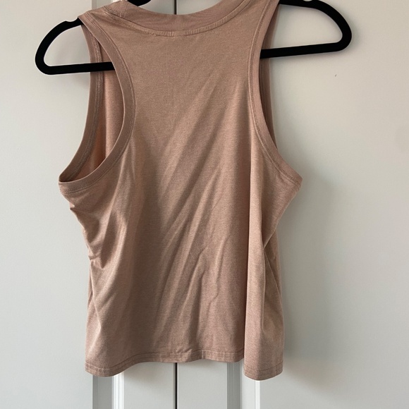 Vuori Energy Tank - Size Small - Picture 3 of 4